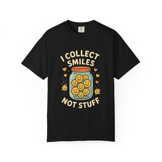 Collecting Smiles T-Shirt – 'Collecting smiles spreads happiness' Inspirational Tee