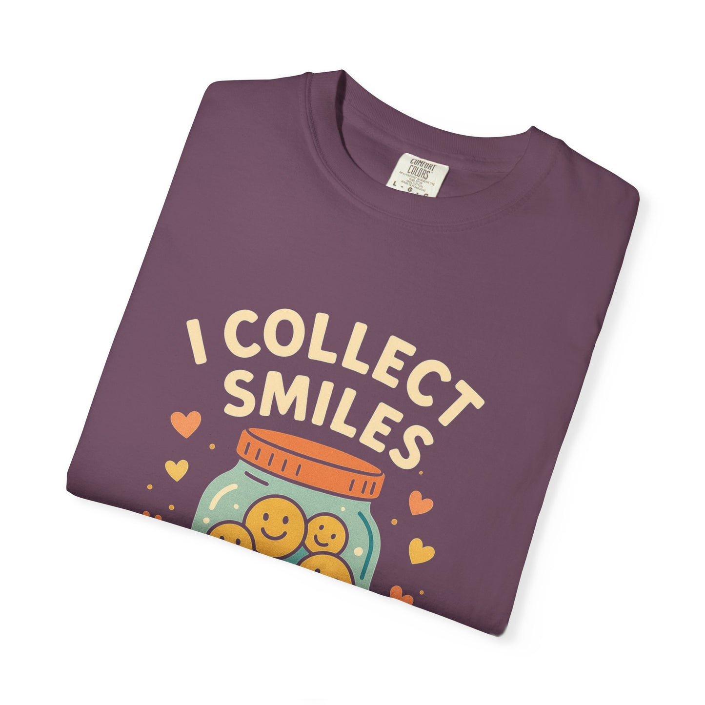 Collecting Smiles T-Shirt – 'Collecting smiles spreads happiness' Inspirational Tee